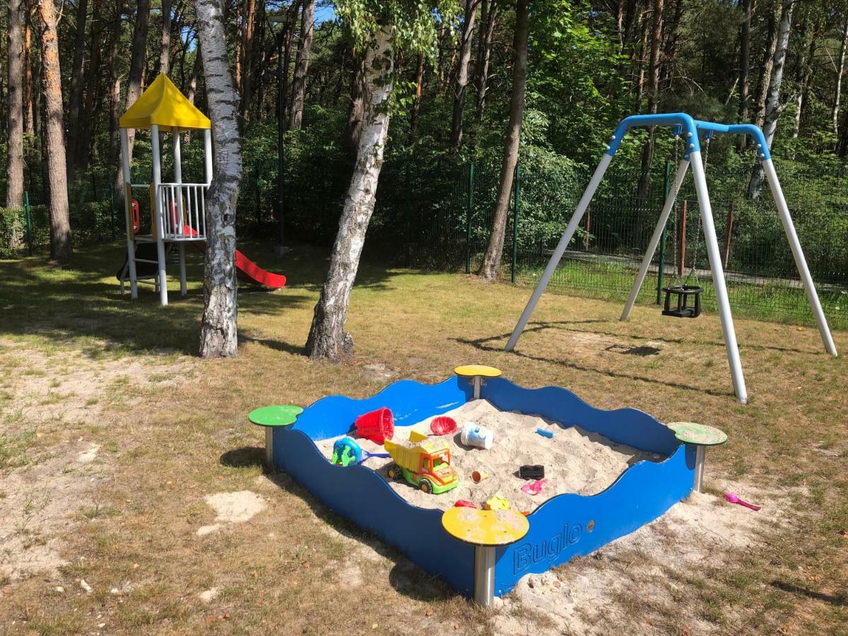Apartament Baltica z ogródkiem - w ustronnym miejscu tuż przy plaży Rogowo  Exterior foto