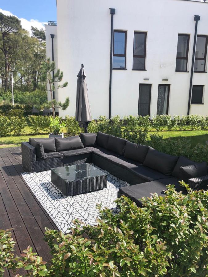Apartament Baltica z ogródkiem - w ustronnym miejscu tuż przy plaży Rogowo  Exterior foto